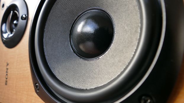 Read more about the article Will a MARBERO Portable Power Station 88Wh Power a Bass Amplifier (0.7Hrs)