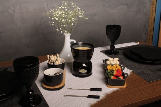 Read more about the article Will a MARBERO Portable Power Station 88Wh Power a Electric Fondue Pot (0.1Hrs)