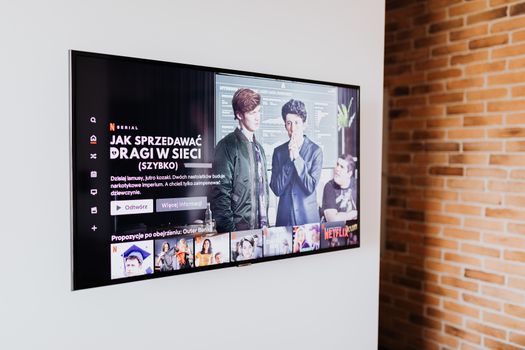 Read more about the article Will a MARBERO Portable Power Station 88Wh Power a 65-Inch Smart TV (0.5Hrs)