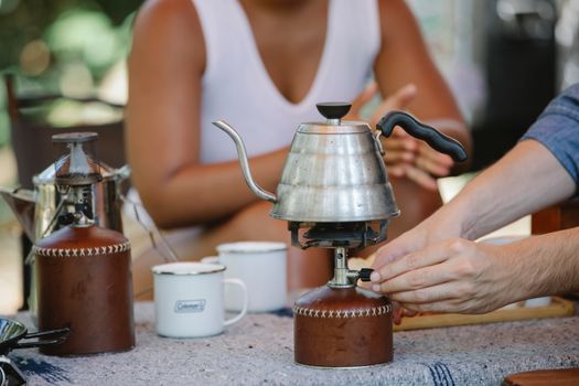 Read more about the article Will a BLUETTI Elite 300 Power a Electric Kettle (1.7Hrs)