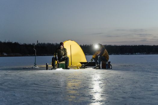 Read more about the article Will a MARBERO Portable Power Station 88Wh Power a 12V Car Heater (0.5Hrs)
