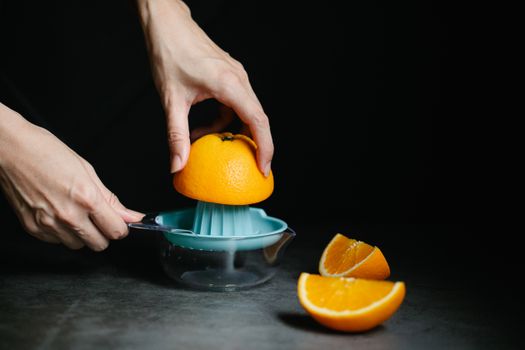 Read more about the article Will a MARBERO Portable Power Station 88Wh Power a Cold Press Juicer (0.4Hrs)